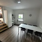 Apartmán Fischer 1 - Moderne Monteurs- & Mit 2 Schlafzimmern - Neu Renoviert Mit Grosser Privater Terrasse *