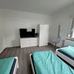 Fischer 1 - Moderne Monteurs- & Mit 2 Schlafzimmern - Neu Renoviert Mit Grosser Privater Terrasse Apartmán