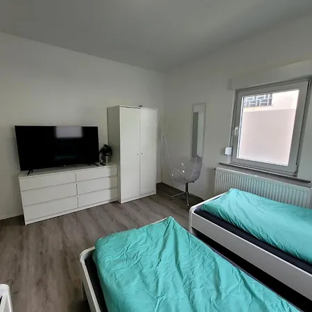 شقة Fischer Apartment 1 - Moderne Monteurs- & Ferienwohnung Mit 2 Schlafzimmern - Grosse Private Terrasse *