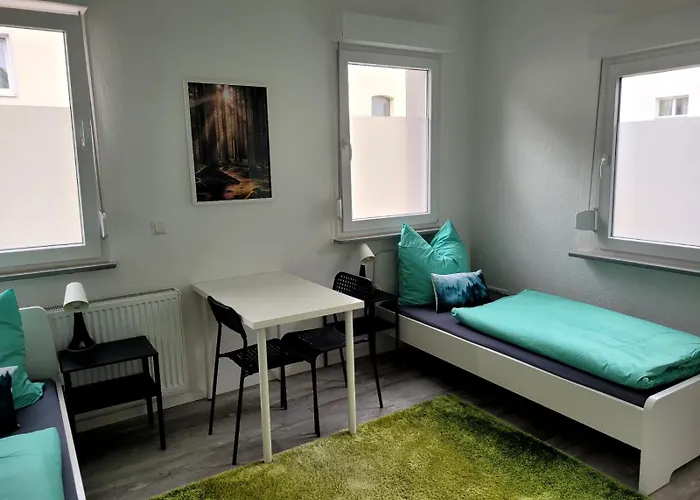 Fischer 1 - Moderne Monteurs- & Mit 2 Schlafzimmern - Neu Renoviert Mit Grosser Privater Terrasse Villingen-Schwenningen