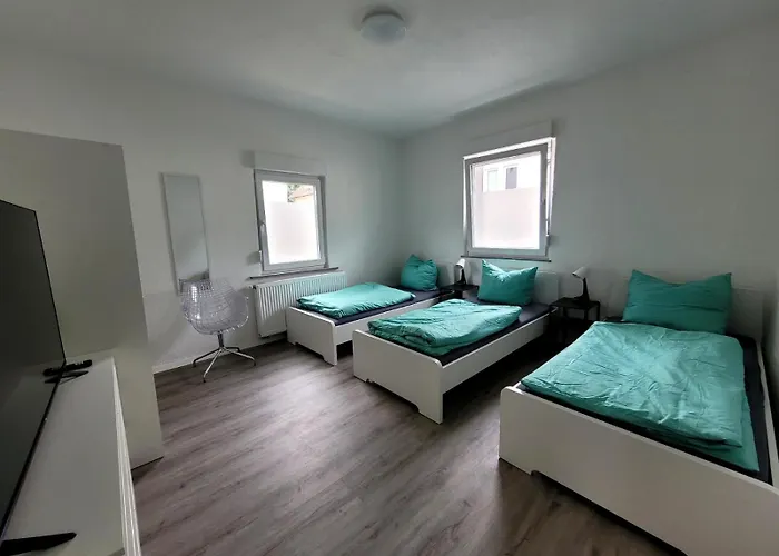 Fischer 1 - Moderne Monteurs- & Mit 2 Schlafzimmern - Neu Renoviert Mit Grosser Privater Terrasse *