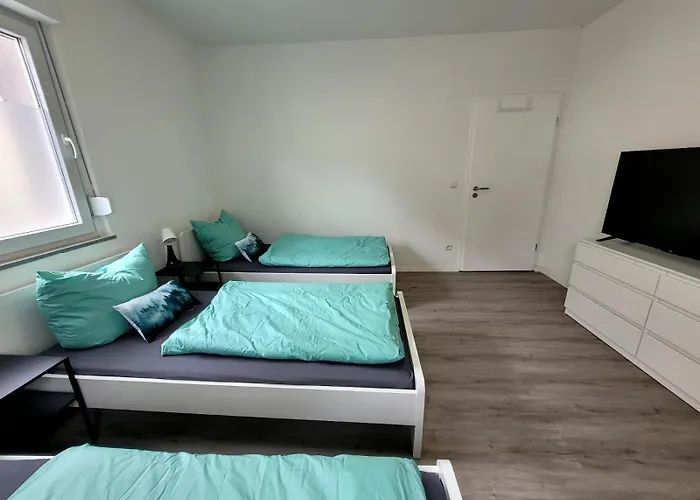 Fischer 1 - Moderne Monteurs- & Mit 2 Schlafzimmern - Neu Renoviert Mit Grosser Privater Terrasse *